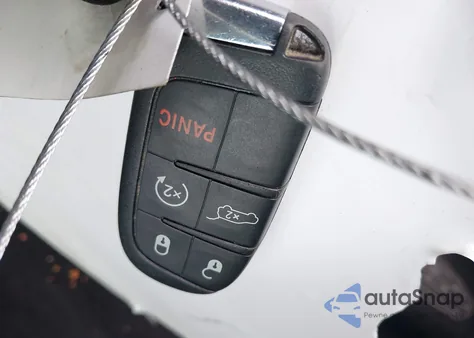 2018 Jeep Compass Limited 4X4 z USA, uszkodzony, nr VIN 3C4NJDCB9JT471009